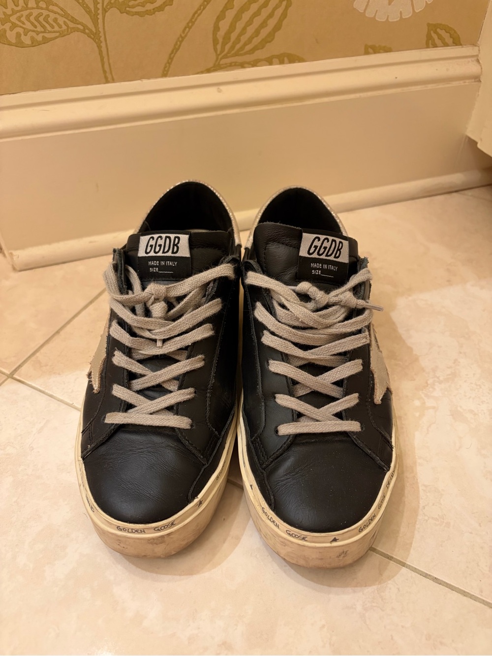 Golden Goose hi star Black Leather platform Sneaker silver Star and Silver Heel - Picture 2 of 7